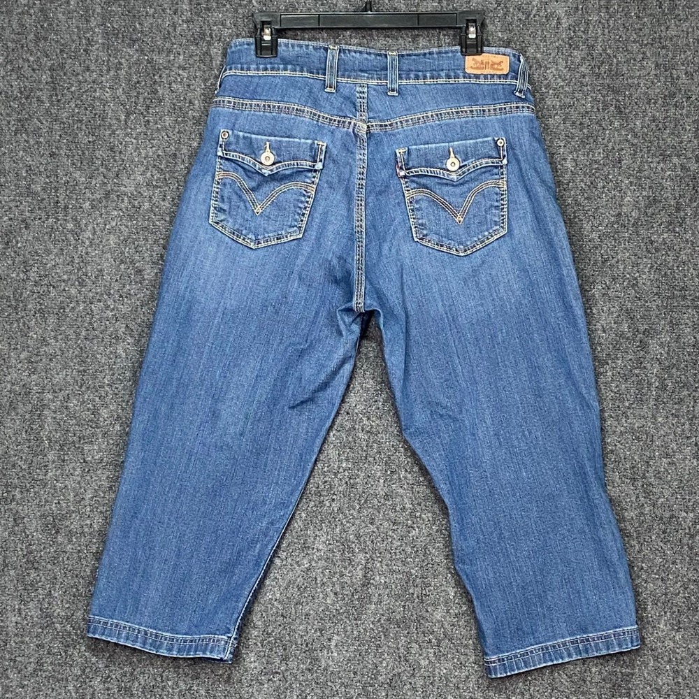 Levis Women's Denim Capri Cropped Jeans Size 12 Blue Mid Rise Flap Pocket Y2K